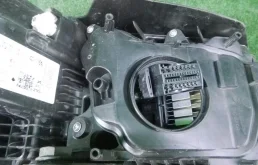 Фары для Volkswagen Touareg 2023 года на фотографиях