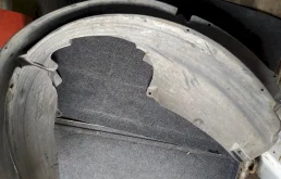 Крылья для Dodge Caliber на фотографиях