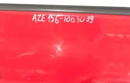 Дверь передняя правая для Toyota Corolla 2008 года на фотографиях