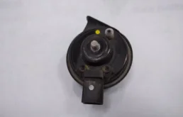 Звуковой сигнал для Volkswagen Polo 2016 года на фотографиях