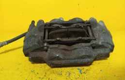 Суппорт передний правый для Mitsubishi Pajero V90 5dr 2006-2011