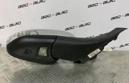 Стекла и зеркала для Volvo C30 2010 года на фотографиях