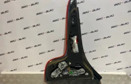 Фонарь правый для Volvo C30 на фотографиях