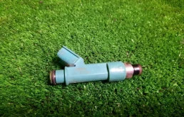 Форсунка топливная для Suzuki Grand Vitara на фотографиях