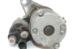 Стартер для Toyota RAV4 на фотографиях