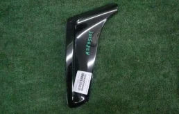 Крылья для BMW 7er 2021 года на фотографиях