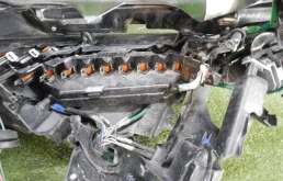 Фары для Toyota Alphard на фотографиях