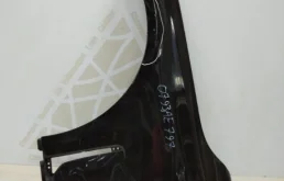 Крылья для BMW 7er 2021 года на фотографиях