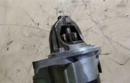 Стартер для Subaru Legacy 2009 года на фотографиях