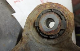 Кулак задний левый для Mazda CX 5 на фотографиях