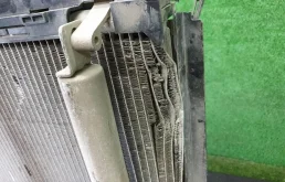 Радиатор охлаждения ДВС для Mercedes-Benz GL class 2015 года на фотографиях
