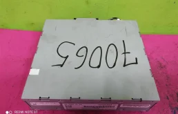 Блок управления зеркалами для Audi Q7 2009 года на фотографиях