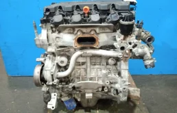 Двигатель без навесного для Honda Stream 2012 года на фотографиях