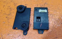 Блок управления двигателем для Renault Logan на фотографиях