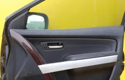 Двери для Mazda CX 9 2007 года на фотографиях