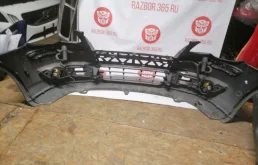 Бампер передний для Volkswagen Touran 2015 года на фотографиях