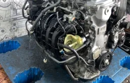 Двигатель без навесного для Lexus ES 2017 года на фотографиях