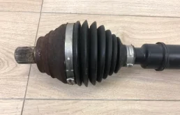 Привод передний правый для Volkswagen Passat 2017 года на фотографиях