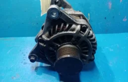 Генератор для Nissan X-Trail 2014 года на фотографиях