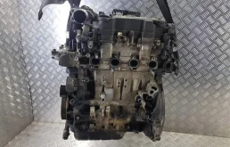 Двигатель без навесного для Peugeot 407 на фотографиях
