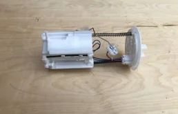 бензонасос в сборе для Mitsubishi Outlander 1 CU0W 2002-2009