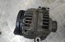 Генератор для Renault Logan 2013 года на фотографиях