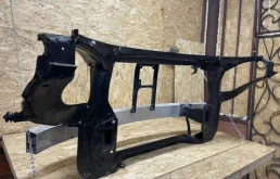 Панель радиатора (телевизор) для Mercedes-Benz GL class 2008 года на фотографиях