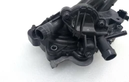 Насос охлаждающей жидкости ДВС(Помпа) для Skoda Rapid 2019 года на фотографиях