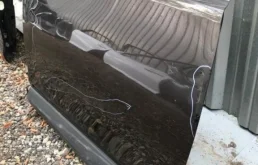 Дверь передняя правая для Toyota RAV4 на фотографиях