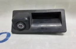 Камера заднего вида для Volkswagen Touareg II (7P5) Rest 2014-2018