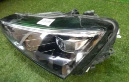 Фара левая для Skoda Rapid 2020 года на фотографиях