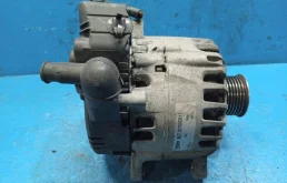 Генератор для Nissan X-Trail 2021 года на фотографиях