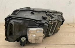 Фара ксенон левая для Audi Q7 на фотографиях