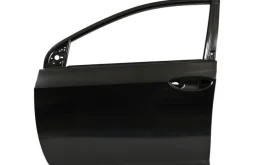 Дверь передняя левая для Toyota Corolla 2017 года на фотографиях