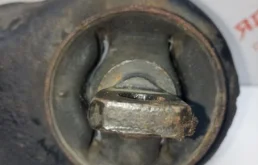 Рычаг продольный задний левый для Mitsubishi ASX 2010 года на фотографиях