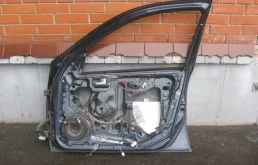 Дверь передняя правая для Nissan Almera Classic на фотографиях