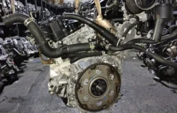 Двигатель без навесного для Toyota Alphard 2021 года на фотографиях