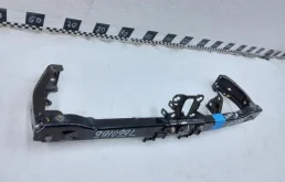 Усилитель переднего бампера для Mitsubishi Pajero Sport 2024 года на фотографиях