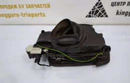 Лючок топливного бака для BMW X3 на фотографиях