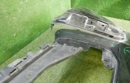 Накладка переднего бампера для Mitsubishi Pajero Sport 2024 года на фотографиях