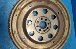 Маховик для Nissan Pathfinder 2005 года на фотографиях