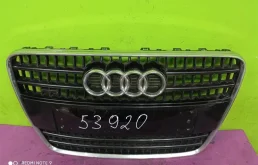 Решетка радиатора для Audi Q7 2008 года на фотографиях
