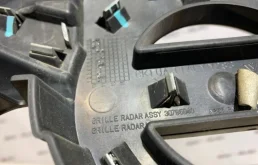 Решетка радиатора для Volvo S60 2015 года на фотографиях