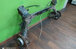 Задняя балка для Skoda Rapid 2016 года на фотографиях