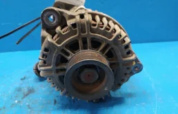 Генератор для Nissan Pathfinder 2012 года на фотографиях