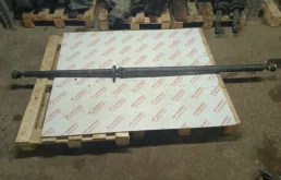 Карданный вал задний для Volvo XC90 на фотографиях