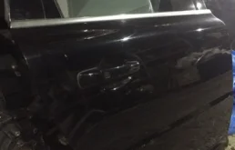 Двери для Volvo XC70 2009 года на фотографиях