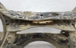 Задний подрамник для Mazda CX 5 на фотографиях