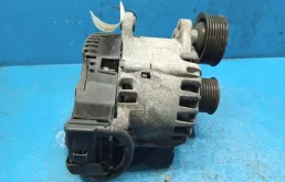 Генератор для Nissan Serena 2014 года на фотографиях