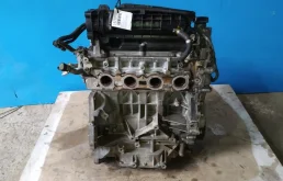 Двигатель для Nissan Tiida 2013 года на фотографиях